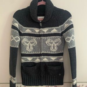 TNA knit sweater size S